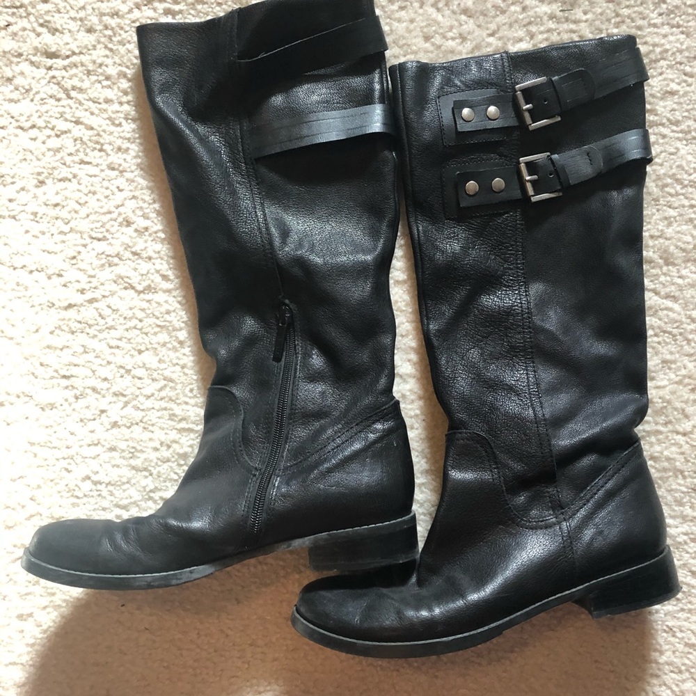 Leather boots